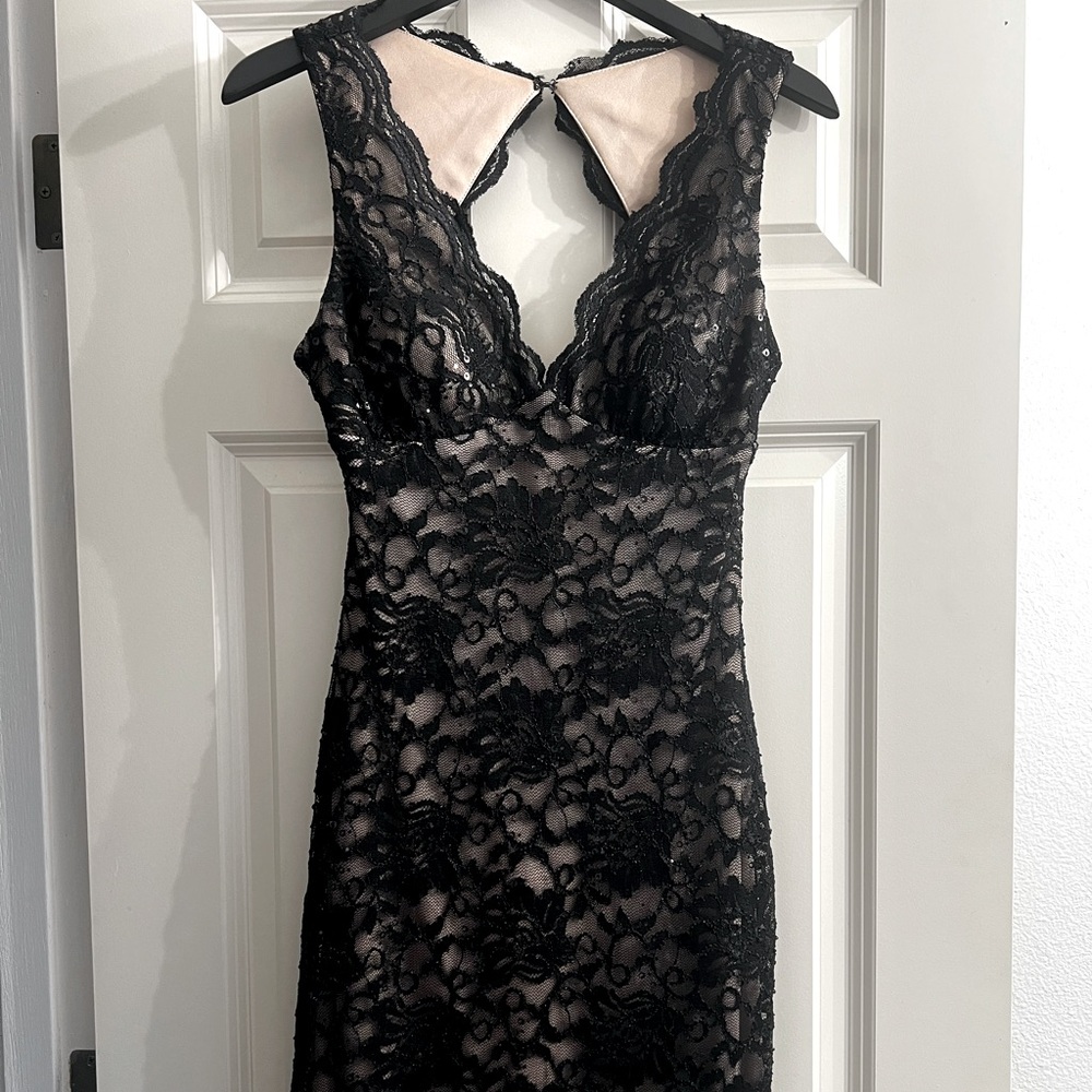 Morgan & Co Black Sequin Lace Dress | Size 3/4